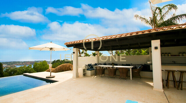 Luxe villa met prachtig zeezicht te koop in Es Cubells / Vista Alegre en te huur, Ibiza - Luxe villa met prachtig zeezicht te koop in Es Cubells / Vista Alegre en te koop, Ibiza