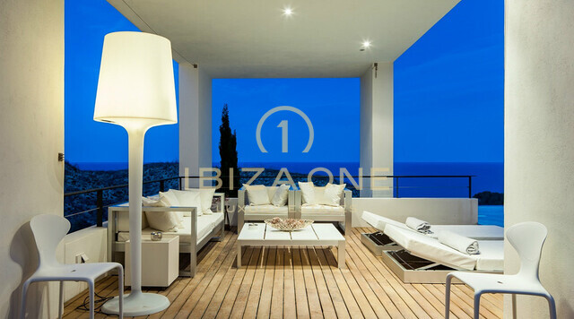 Moderne Luxusvilla mit Meerblick in bewachter Urbanisation zu verkaufen, Ibiza - Moderne Villa mit Meerblick in bewachter Urbanisation zu vermieten, Ibiza