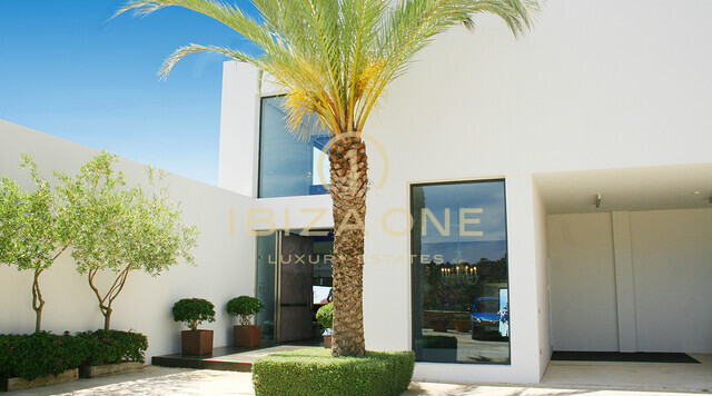 Villa de lujo en Ibiza con impresionantes vistas a Ibiza, Dalt Vila y Formentera en venta, Ibiza - Villa de lujo en Ibiza con impresionantes vistas a Ibiza, Dalt Vila y Formentera en alquiler, Ibiza