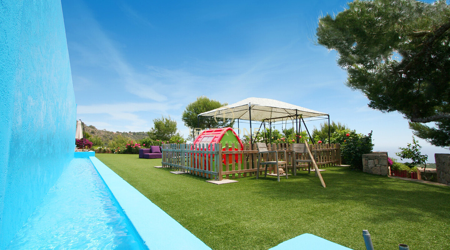 Luxusvilla auf Ibiza mit atemberaubender Aussicht auf Ibiza, Dalt Vila und Formentera zu verkaufen, Ibiza - Luxusvilla auf Ibiza mit atemberaubender Aussicht auf Ibiza, Dalt Vila und Formentera zu vermieten, Ibiza