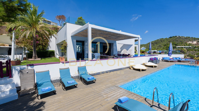 Villa de lujo en Ibiza con impresionantes vistas a Ibiza, Dalt Vila y Formentera en venta, Ibiza - Villa de lujo en Ibiza con impresionantes vistas a Ibiza, Dalt Vila y Formentera en alquiler, Ibiza