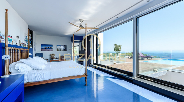 Villa de lujo en Ibiza con impresionantes vistas a Ibiza, Dalt Vila y Formentera en venta, Ibiza - Villa de lujo en Ibiza con impresionantes vistas a Ibiza, Dalt Vila y Formentera en alquiler, Ibiza