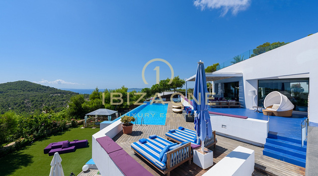 Luxusvilla auf Ibiza mit atemberaubender Aussicht auf Ibiza, Dalt Vila und Formentera zu verkaufen, Ibiza - Luxusvilla auf Ibiza mit atemberaubender Aussicht auf Ibiza, Dalt Vila und Formentera zu vermieten, Ibiza