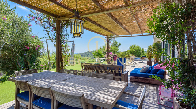 Luxusvilla auf Ibiza mit atemberaubender Aussicht auf Ibiza, Dalt Vila und Formentera zu verkaufen, Ibiza - Luxusvilla auf Ibiza mit atemberaubender Aussicht auf Ibiza, Dalt Vila und Formentera zu vermieten, Ibiza