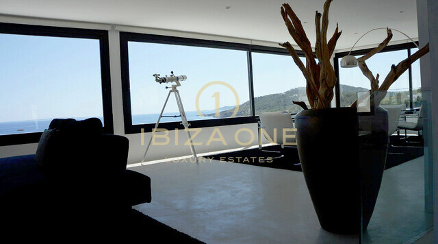 Modern luxury villa with two independent guesthouses for sale, Ibiza - Modern luxury villa with two independent guesthouses for rent, Ibiza