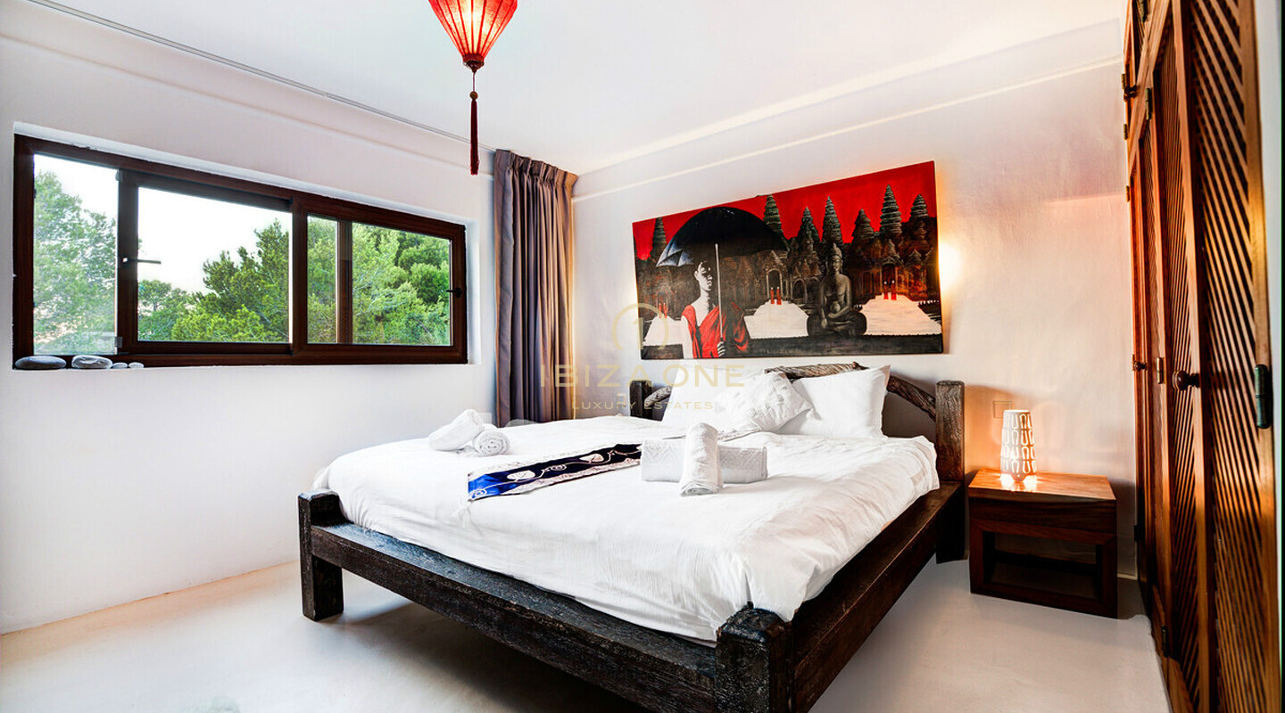Luxe woning aan zee dichtbij Ibiza te koop, Ibiza
