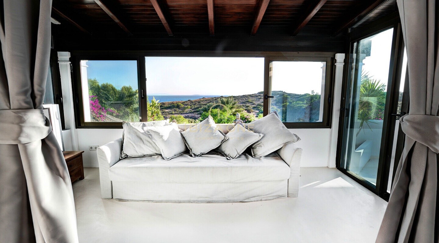 Luxuriöses Anwesen in erster Meereslinie in der Nähe von Ibiza zu verkaufen, Ibiza