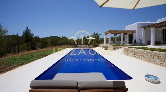 Preciosa finca en Blakstad con casa de invitados independiente cerca de San Carlos en venta, Ibiza - Preciosa finca en Blakstad con casa de invitados independiente cerca de San Carlos en alquiler, Ibiza