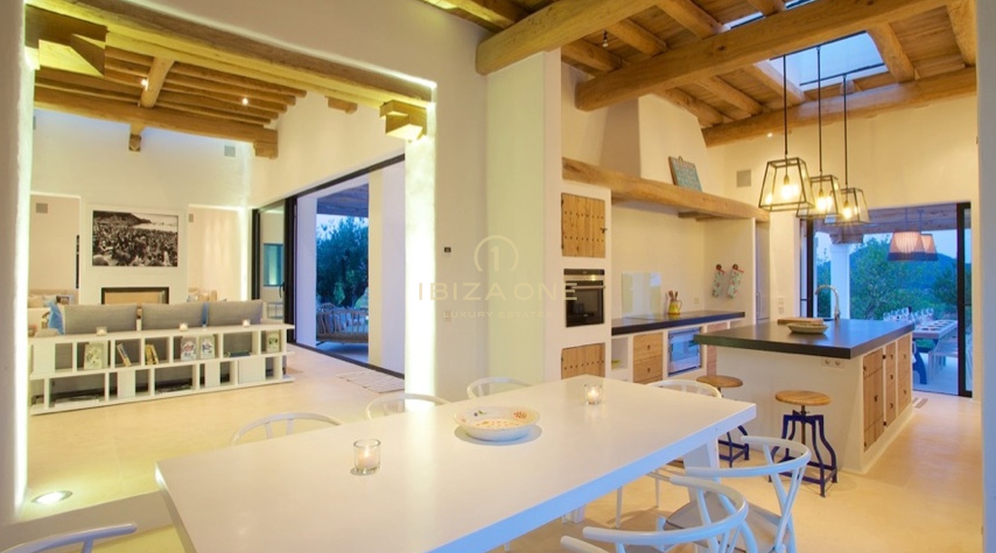 Belle finca de Blakstad avec maison d'hôtes séparée près de San Carlos à vendre, Ibiza - Belle finca de Blakstad avec maison d'hôtes séparée près de San Carlos à louer, Ibiza