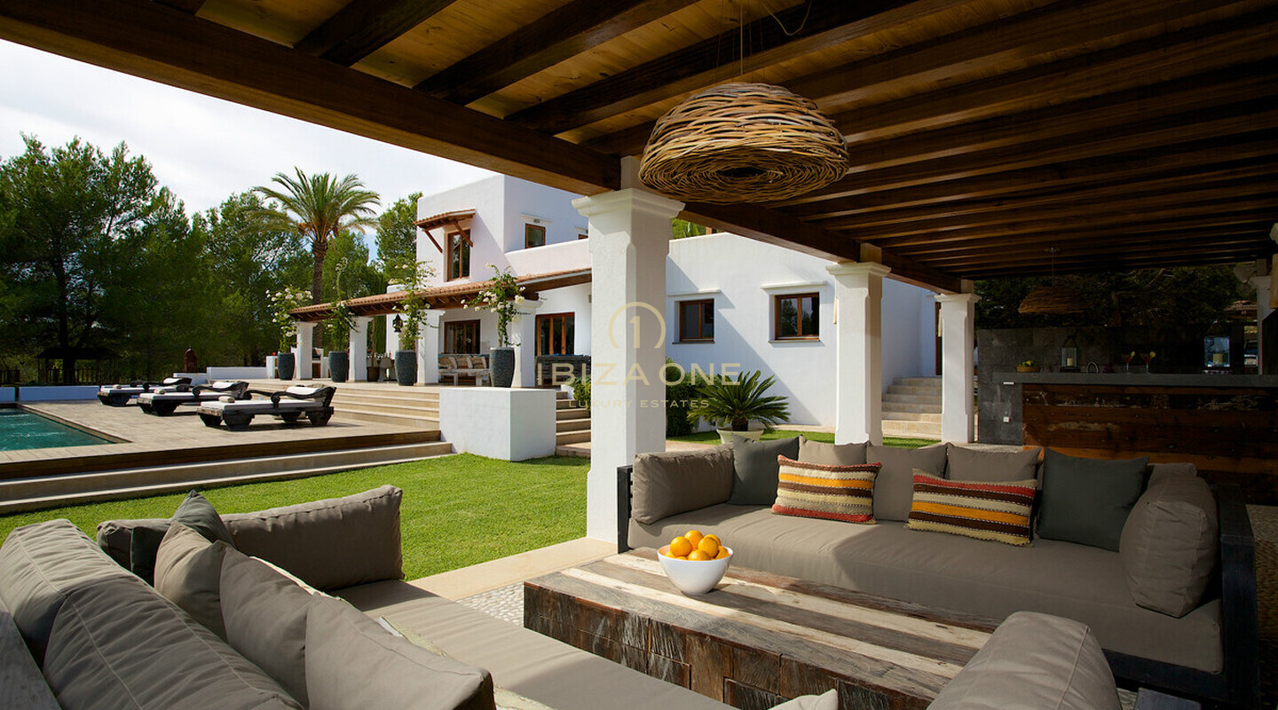 Luxe Blakstad Finca met zeezicht te koop, Ibiza - Luxe Blakstad Finca met zeezicht te huur, Ibiza