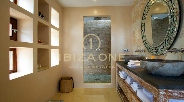 Luxueuse Finca Blakstad avec vue sur la mer à vendre, Ibiza - Luxueuse Finca Blakstad avec vue sur la mer à louer, Ibiza