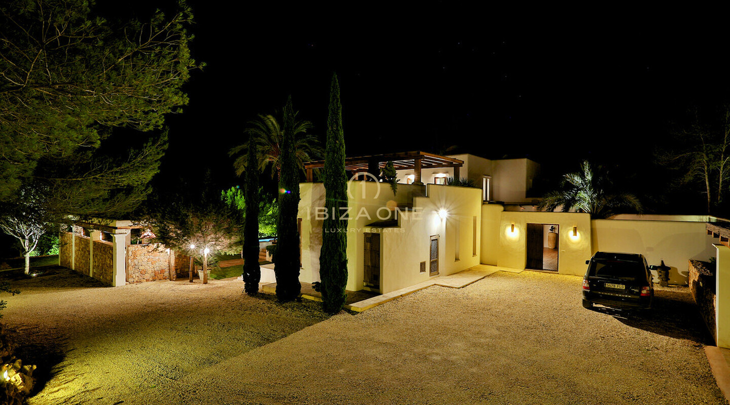 Luxueuse Finca Blakstad avec vue sur la mer à vendre, Ibiza - Luxueuse Finca Blakstad avec vue sur la mer à louer, Ibiza