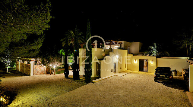 Luxueuse Finca Blakstad avec vue sur la mer à vendre, Ibiza - Luxueuse Finca Blakstad avec vue sur la mer à louer, Ibiza