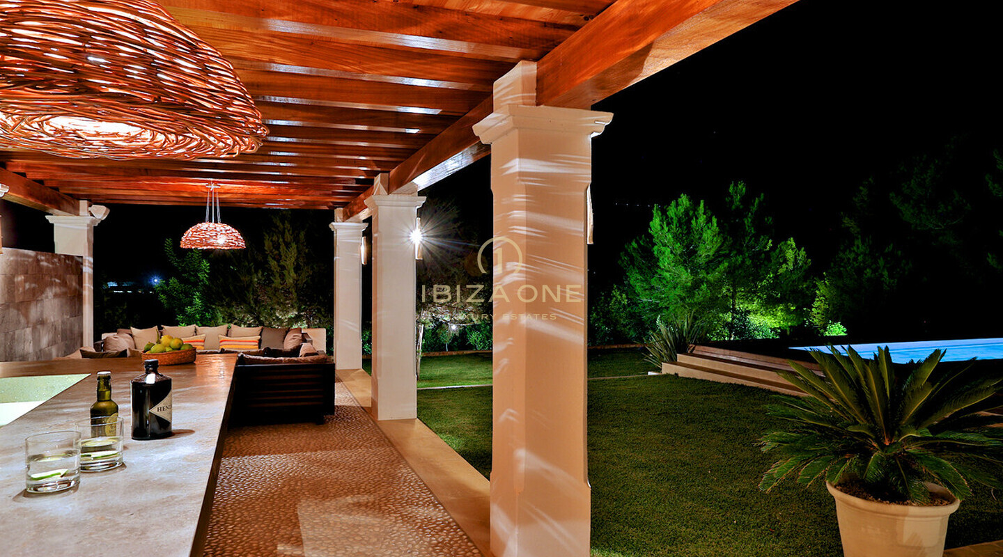 Luxueuse Finca Blakstad avec vue sur la mer à vendre, Ibiza - Luxueuse Finca Blakstad avec vue sur la mer à louer, Ibiza