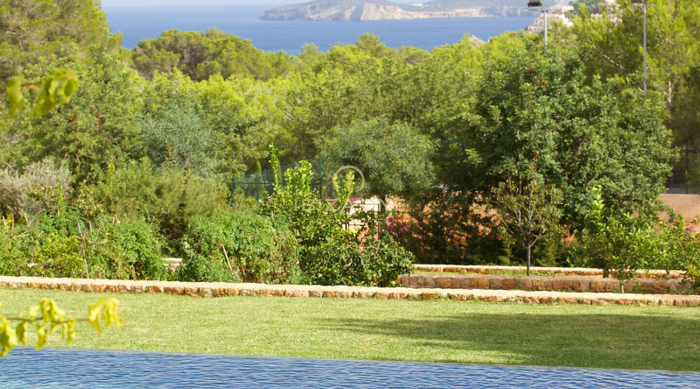 Lujosa finca Blakstad con vistas al mar en venta, Ibiza - Lujosa finca Blakstad con vistas al mar en alquiler, Ibiza