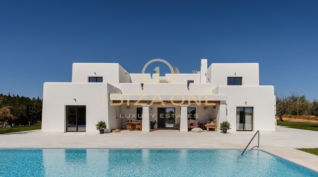 New luxury finca in Ibiza in Blakstad style with large plot - very close to Ibiza and Sta. Gertrudis for sale, Ibiza - New luxury finca in Ibiza in Blakstad style with large plot - very close to Ibiza and Sta. Gertrudis for rent, Ibiza