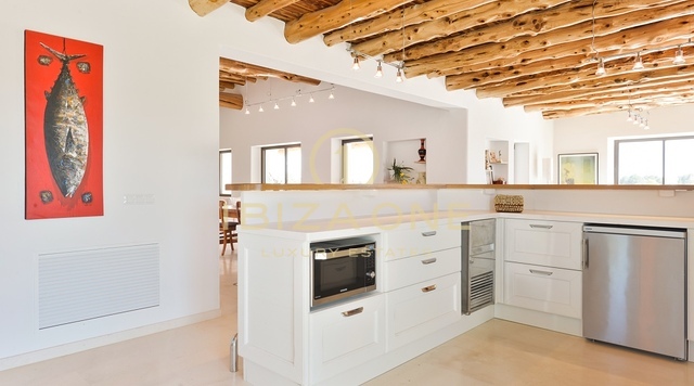 Nieuwe luxe finca op Ibiza in Blakstad-stijl met groot perceel - vlakbij Ibiza en Sta. Gertrudis te koop, Ibiza - Nieuwe luxe finca op Ibiza in Blakstad-stijl met groot perceel - vlakbij Ibiza en Sta. Gertrudis te huur, Ibiza