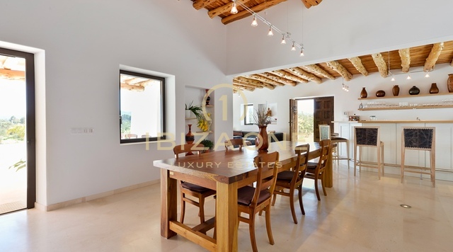 Neue Luxusfinca auf Ibiza im Blakstad-Stil mit großem Grundstück – ganz in der Nähe von Ibiza und Sta. Gertrudis zu verkaufen, Ibiza – Neue Luxusfinca auf Ibiza im Blakstad-Stil mit großem Grundstück – ganz in der Nähe von Ibiza und Sta. Gertrudis zu vermieten, Ibiza
