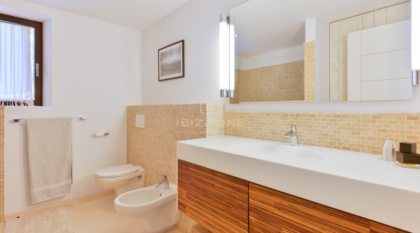 Nuova finca di lusso a Ibiza in stile Blakstad con ampio terreno - molto vicina a Ibiza e a Sta. Gertrudis in vendita, Ibiza - Nuova finca di lusso a Ibiza in stile Blakstad con ampio terreno - molto vicina a Ibiza e a Sta. Gertrudis in affitto, Ibiza