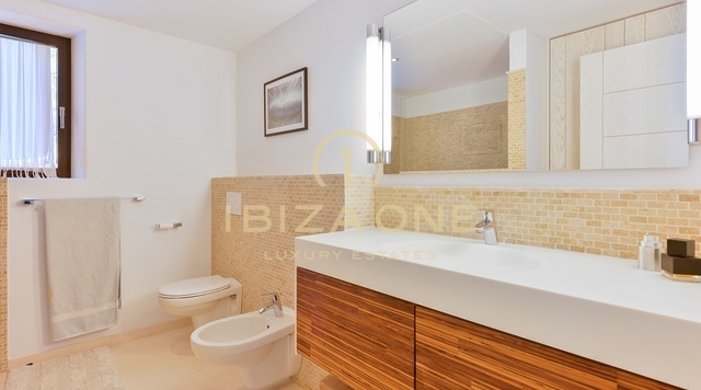 Nieuwe luxe finca op Ibiza in Blakstad-stijl met groot perceel - vlakbij Ibiza en Sta. Gertrudis te koop, Ibiza - Nieuwe luxe finca op Ibiza in Blakstad-stijl met groot perceel - vlakbij Ibiza en Sta. Gertrudis te huur, Ibiza