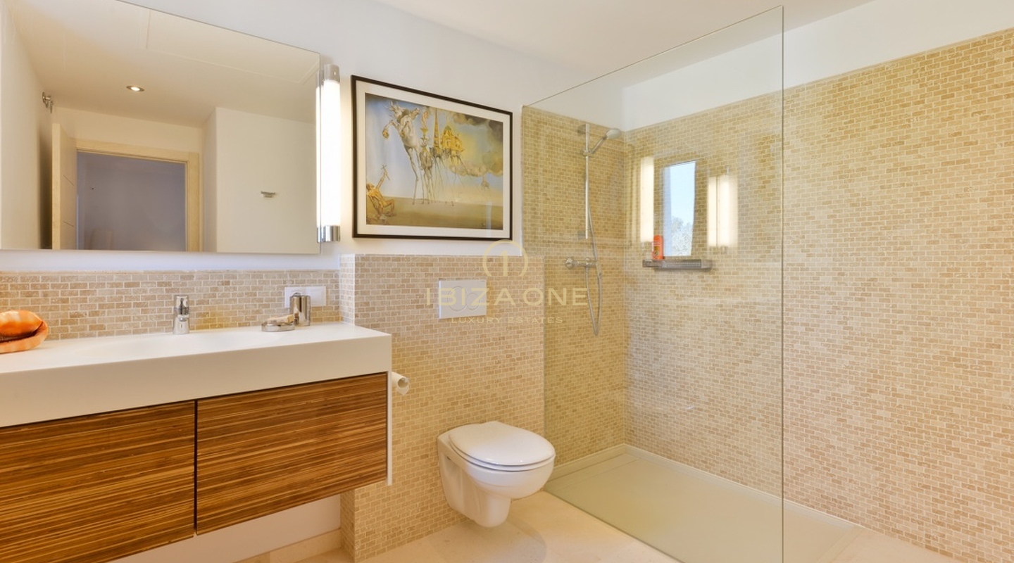 Nieuwe luxe finca op Ibiza in Blakstad-stijl met groot perceel - vlakbij Ibiza en Sta. Gertrudis te koop, Ibiza - Nieuwe luxe finca op Ibiza in Blakstad-stijl met groot perceel - vlakbij Ibiza en Sta. Gertrudis te huur, Ibiza