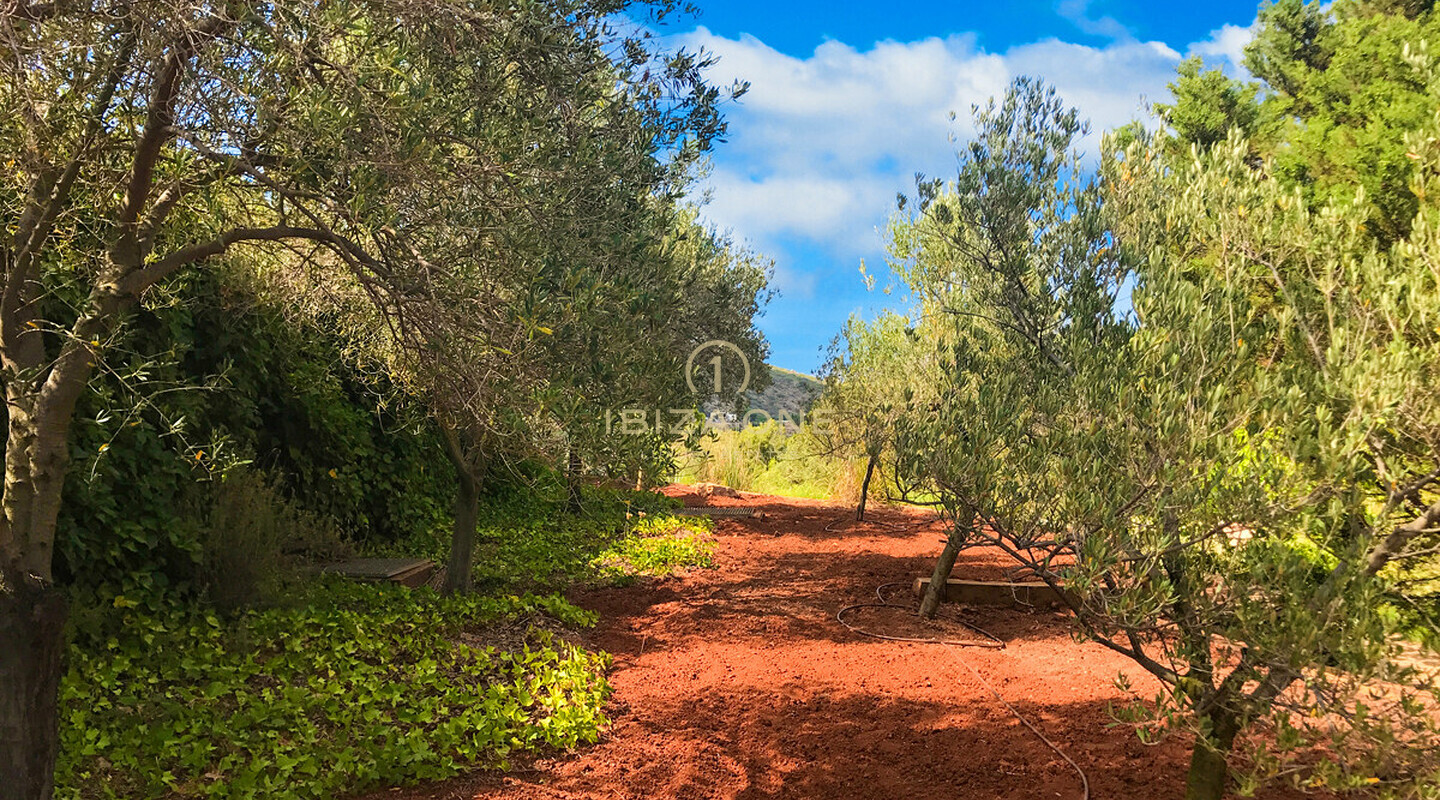 Finca de luxe et originale Blakstad au nord d'Ibiza avec vue sur la mer et la terre à vendre, Ibiza - Finca de luxe et originale Blakstad au nord d'Ibiza avec vue sur la mer et la terre à louer, Ibiza