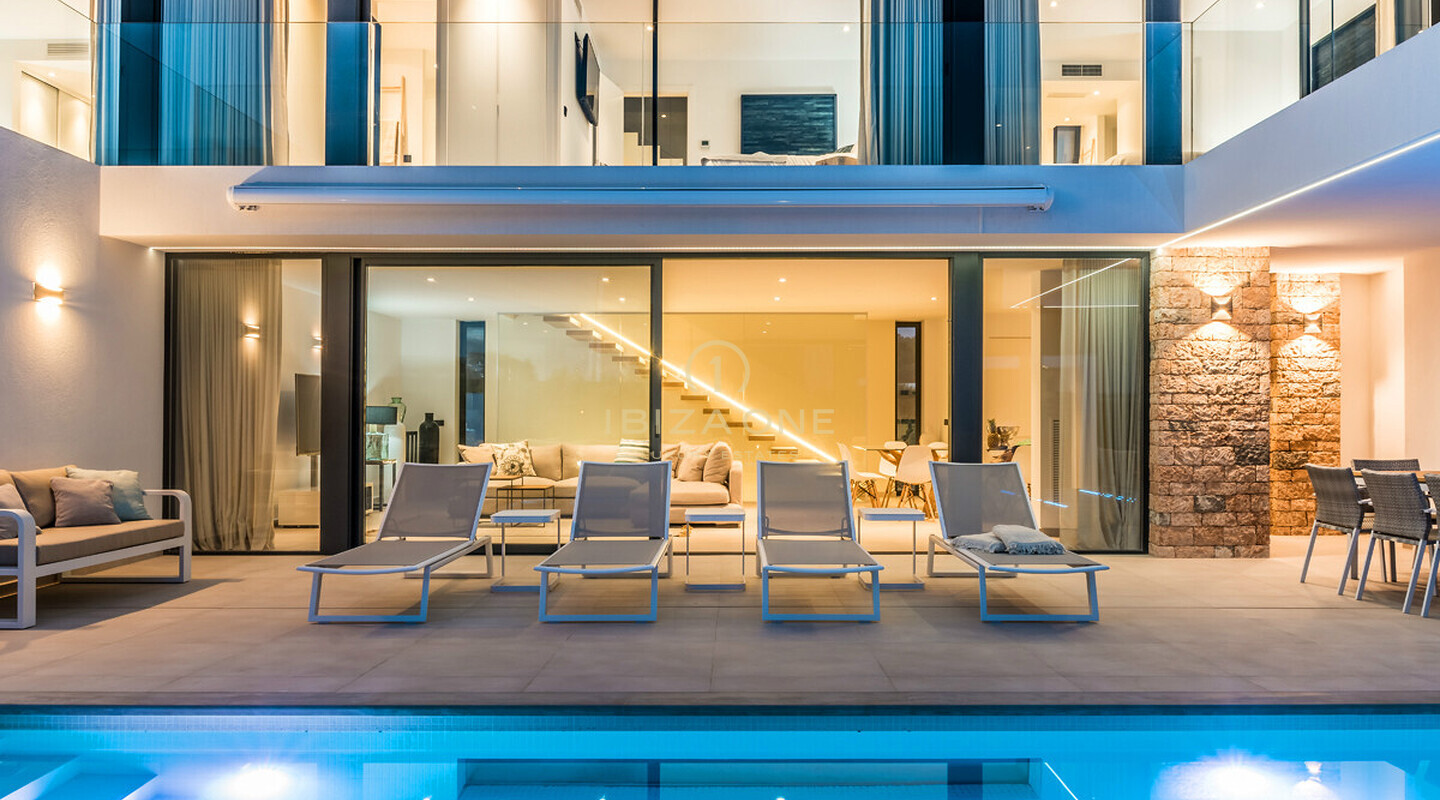 Villa de luxe moderne nouvellement construite à proximité d'Ibiza à vendre, Ibiza - Villa de luxe moderne nouvellement construite à proximité d'Ibiza à louer, Ibiza
