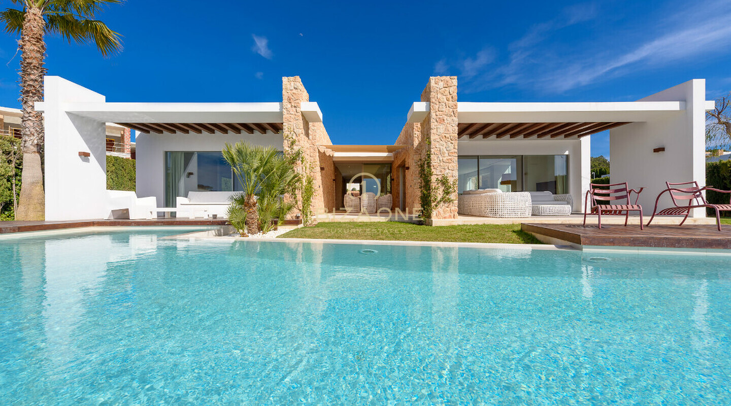 Belle villa de luxe près de la plage Cala Comte à vendre, Ibiza - Belle villa de luxe près de la plage Cala Comte à louer, Ibiza