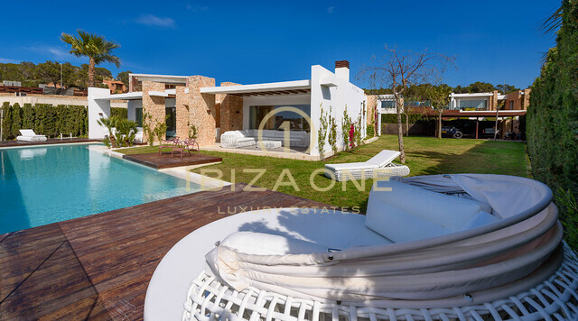 Belle villa de luxe près de la plage Cala Comte à vendre, Ibiza - Belle villa de luxe près de la plage Cala Comte à louer, Ibiza