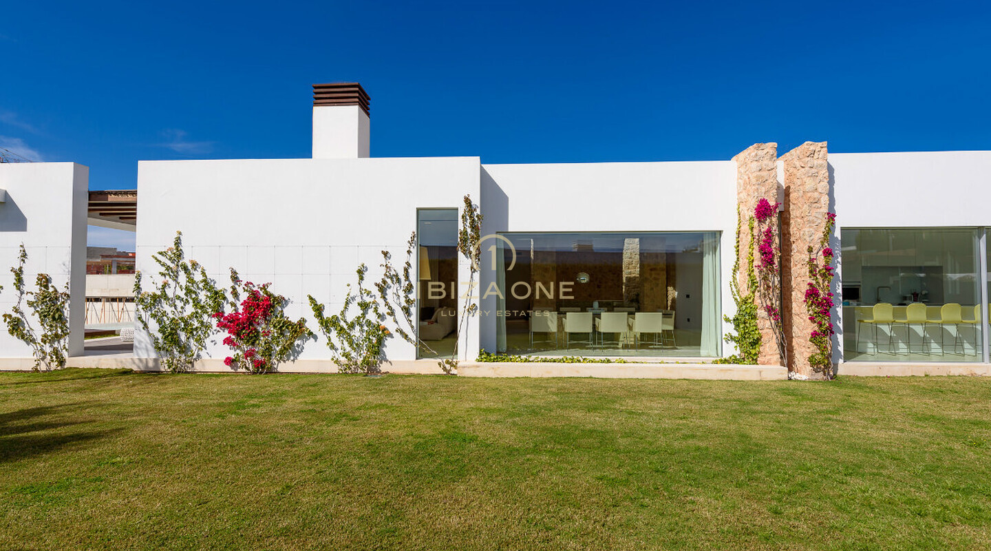 Preciosa villa de lujo cerca de la playa de Cala Comte en venta, Ibiza - Preciosa villa de lujo cerca de la playa de Cala Comte en alquiler, Ibiza
