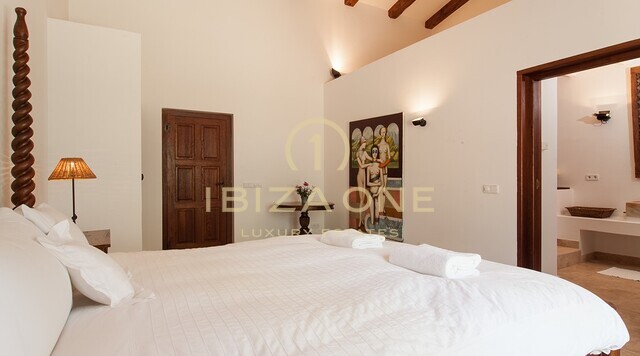 Luxusvilla auf Ibiza in der Nähe der Luxushäfen und D'alta Vila zu vermieten, Ibiza - Luxusvilla auf Ibiza in der Nähe der Luxushäfen und D'alta Vila zu verkaufen, Ibiza