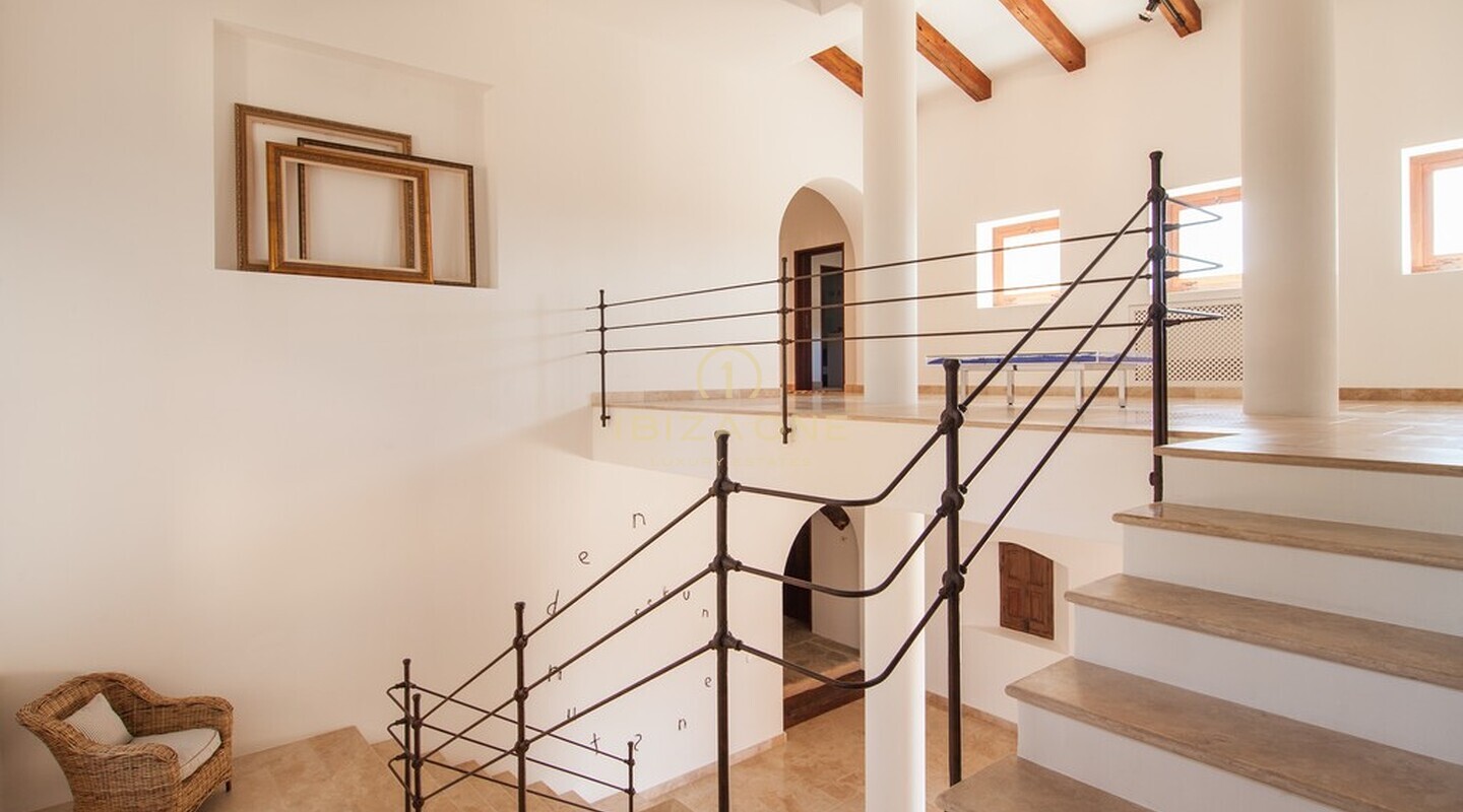 Luxusvilla auf Ibiza in der Nähe der Luxushäfen und D'alta Vila zu vermieten, Ibiza - Luxusvilla auf Ibiza in der Nähe der Luxushäfen und D'alta Vila zu verkaufen, Ibiza