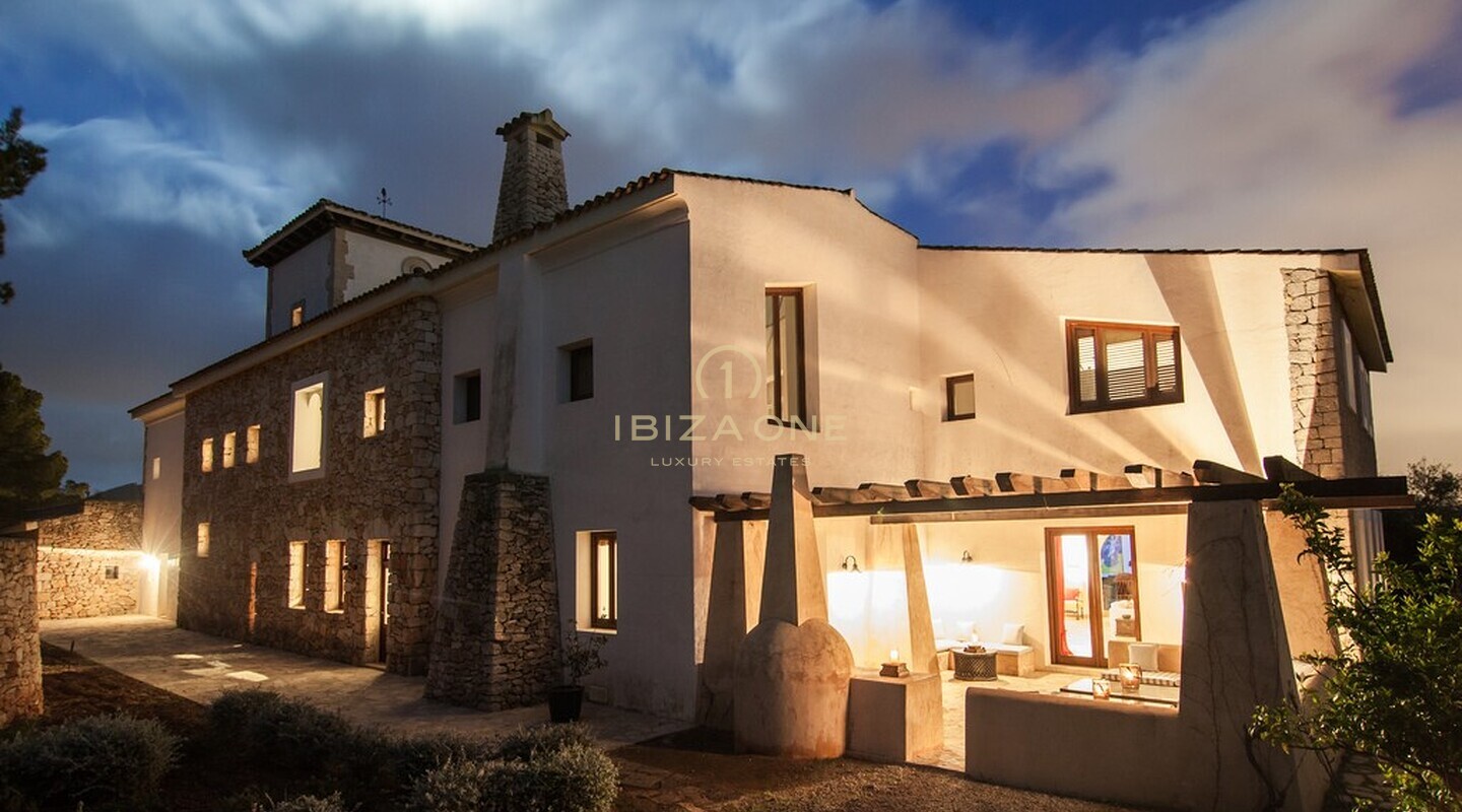 Villa di lusso a Ibiza vicino ai porti di lusso e a D'alta Vila in affitto, Ibiza - Villa di lusso a Ibiza vicino ai porti di lusso e a D'alta Vila in vendita, Ibiza