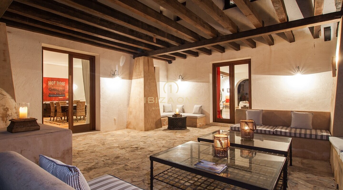 Luxusvilla auf Ibiza in der Nähe der Luxushäfen und D'alta Vila zu vermieten, Ibiza - Luxusvilla auf Ibiza in der Nähe der Luxushäfen und D'alta Vila zu verkaufen, Ibiza