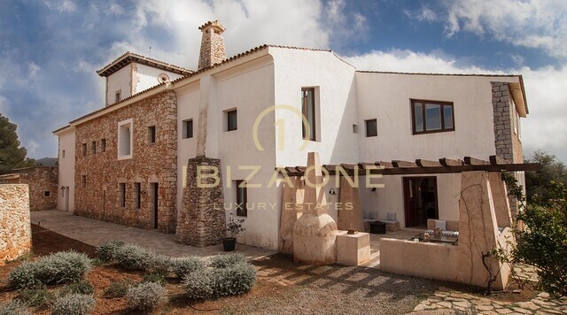 Villa di lusso a Ibiza vicino ai porti di lusso e a D'alta Vila in affitto, Ibiza - Villa di lusso a Ibiza vicino ai porti di lusso e a D'alta Vila in vendita, Ibiza
