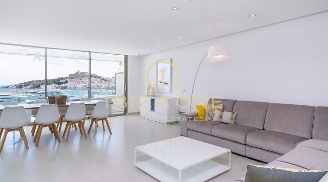 Espectacular apartamento de diseño de lujo en Marina Botafoch con vistas a la ciudad de Ibiza, al mar y a Formentera en venta, Ibiza - Espectacular apartamento de diseño de lujo en Marina Botafoch con vistas a la ciudad de Ibiza, al mar y a Formentera en alquiler, Ibiza