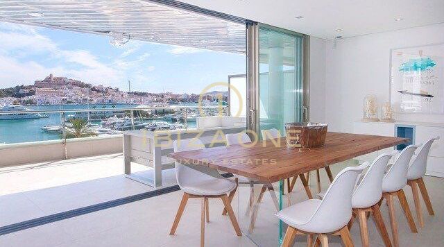 Spectaculair, luxe designappartement aan de Marina Botafoch met uitzicht op Ibiza-stad, de zee en Formentera te koop, Ibiza - Spectaculair, luxe designappartement aan de Marina Botafoch met uitzicht op Ibiza-stad, de zee en Formentera te huur, Ibiza