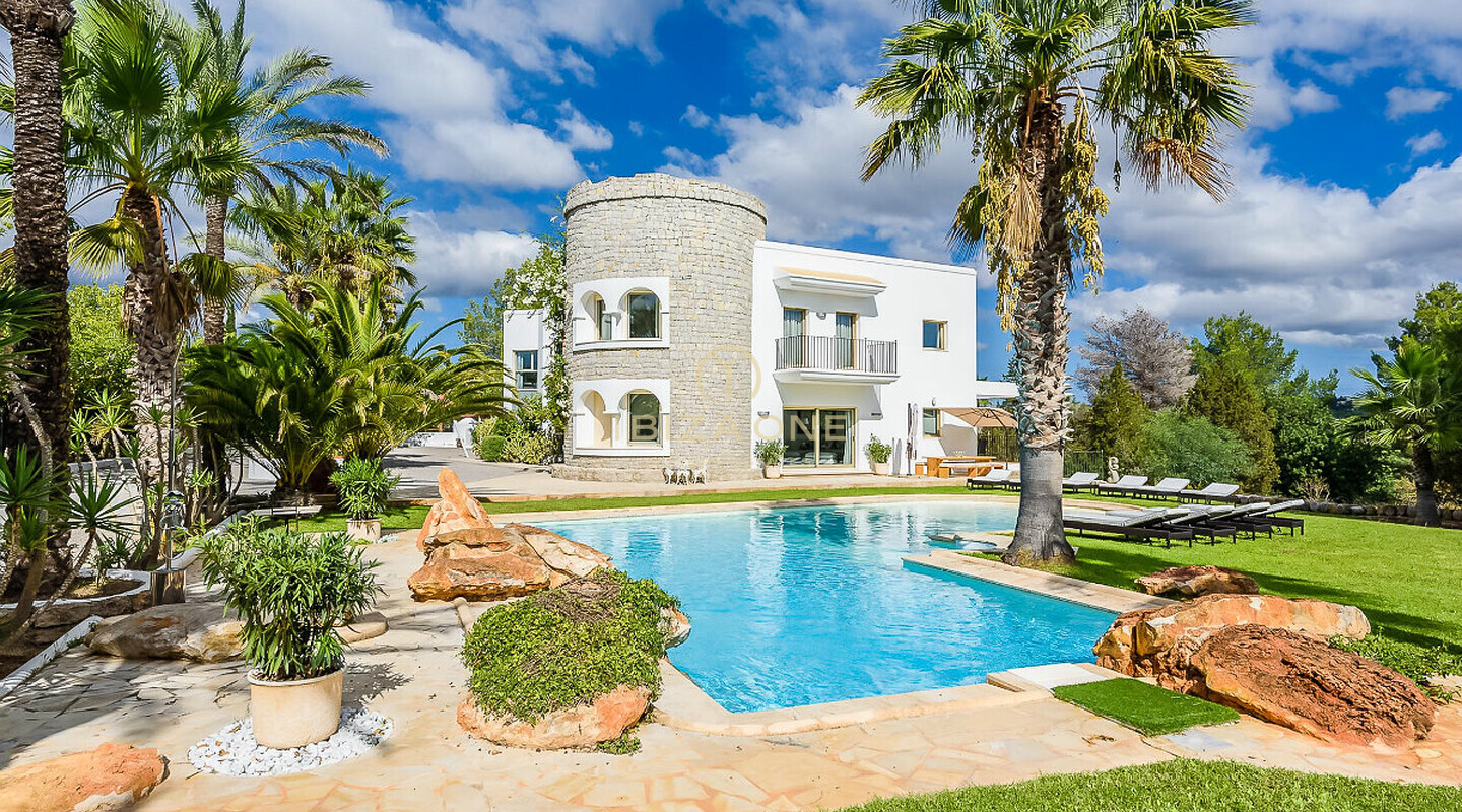 Impresionante propiedad de lujo cerca de Ibiza en venta y esta villa de lujo también está en alquiler, Ibiza - Impresionante propiedad de lujo cerca de Ibiza en venta y esta villa de lujo también está en venta, Ibiza