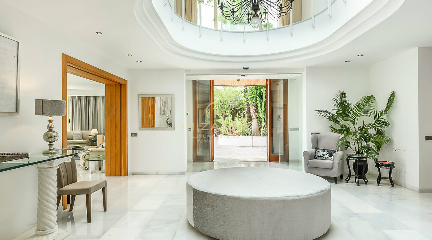 Impressive luxury property close to Ibiza for sale and this luxury villa is also for rent, Ibiza - Impressive luxury property close to Ibiza for sale and this luxury villa is also for sale, Ibiza