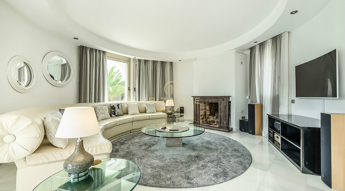 Impressive luxury property close to Ibiza for sale and this luxury villa is also for rent, Ibiza - Impressive luxury property close to Ibiza for sale and this luxury villa is also for sale, Ibiza