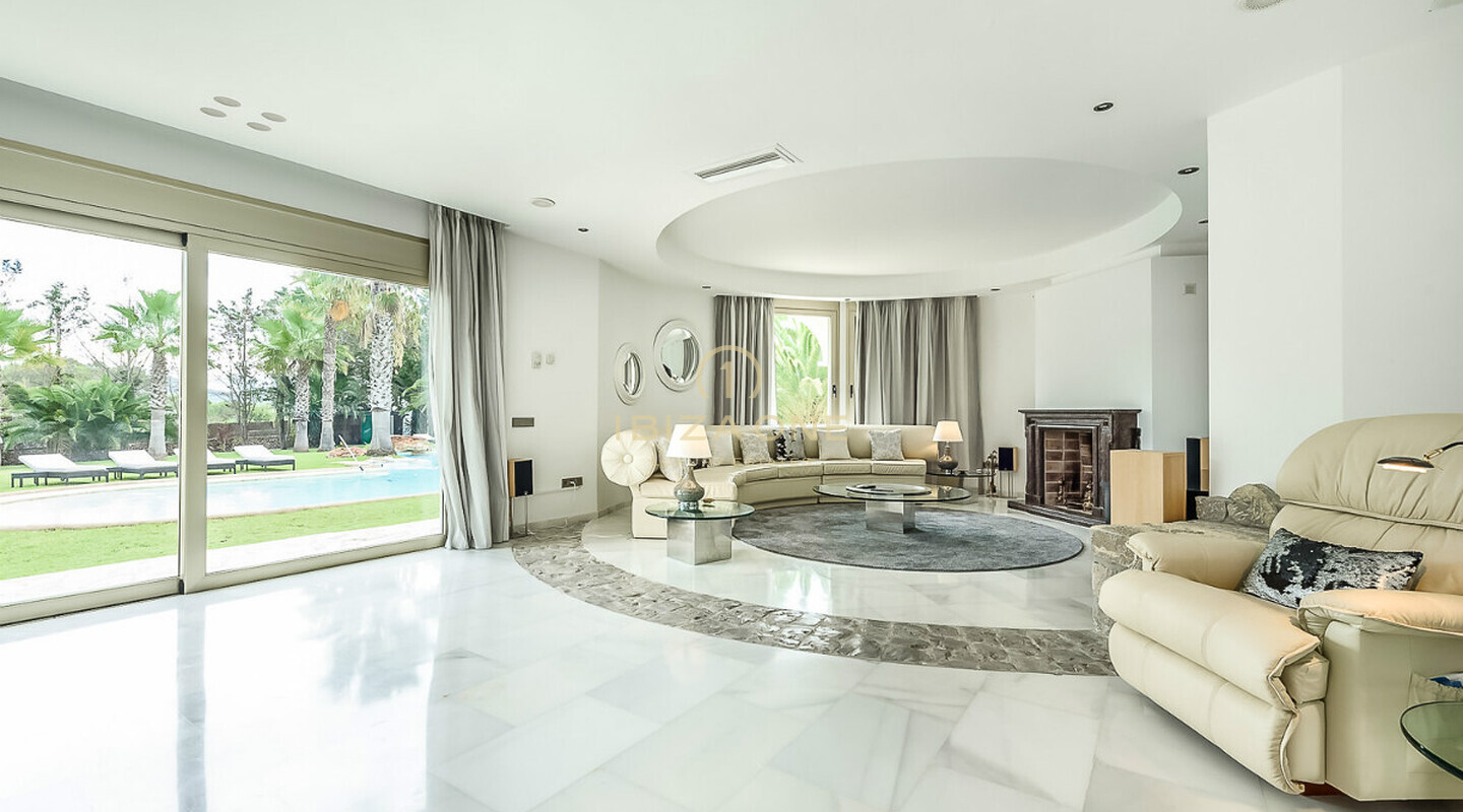 Impressive luxury property close to Ibiza for sale and this luxury villa is also for rent, Ibiza - Impressive luxury property close to Ibiza for sale and this luxury villa is also for sale, Ibiza