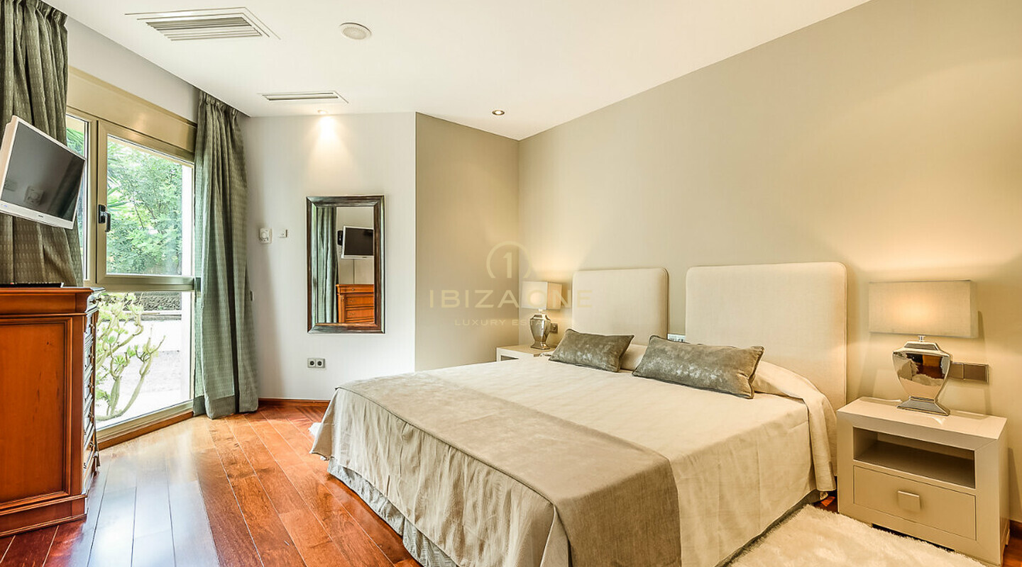 Indrukwekkend luxe onroerend goed dichtbij Ibiza te koop en deze luxe villa is ook te huur, Ibiza - Indrukwekkend luxe onroerend goed dichtbij Ibiza te koop en deze luxe villa is ook te koop, Ibiza
