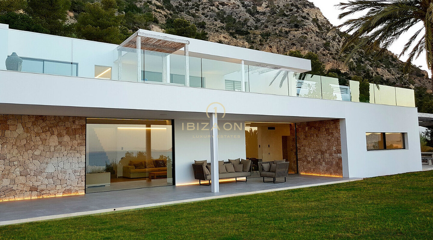 Villa en deuxième ligne de mer Ibiza à Es Cubells à vendre, Ibiza - Villa en deuxième ligne de mer Ibiza à Es Cubells à louer, Ibiza