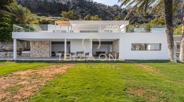 Second sea line villa Ibiza at Es Cubells for sale, Ibiza - Second sea line villa Ibiza at Es Cubells for rent, Ibiza
