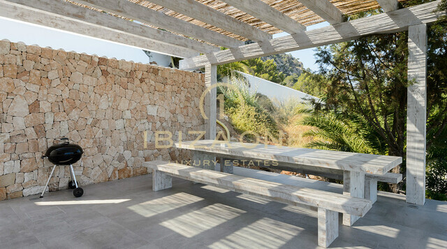 Second sea line villa Ibiza at Es Cubells for sale, Ibiza - Second sea line villa Ibiza at Es Cubells for rent, Ibiza