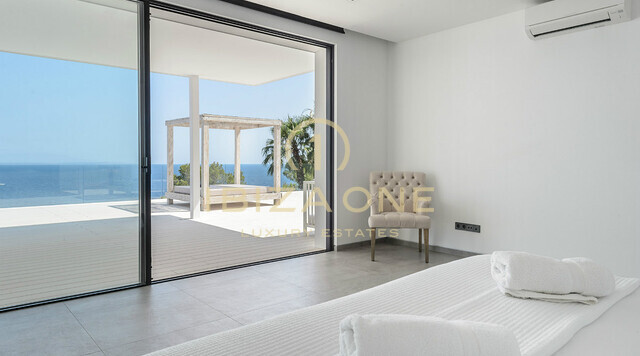 Villa en segunda línea de mar Ibiza en Es Cubells en venta, Ibiza - Villa en segunda línea de mar Ibiza en Es Cubells en alquiler, Ibiza