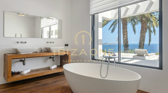 Villa Ibiza seconda linea del mare a Es Cubells in vendita, Ibiza - Villa Ibiza seconda linea del mare a Es Cubells in affitto, Ibiza