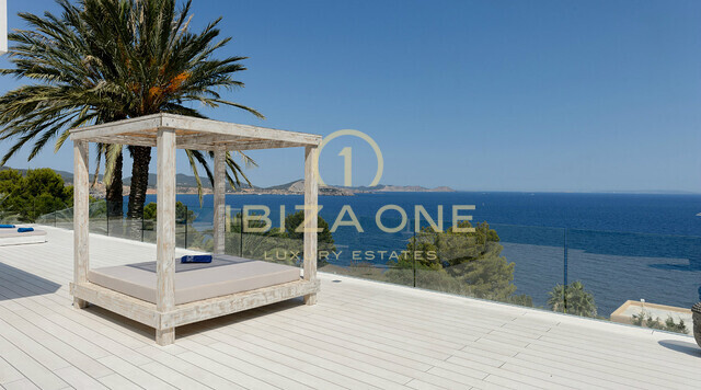 Villa in zweiter Meereslinie auf Ibiza in Es Cubells zu verkaufen, Ibiza - Villa in zweiter Meereslinie auf Ibiza in Es Cubells zu vermieten, Ibiza