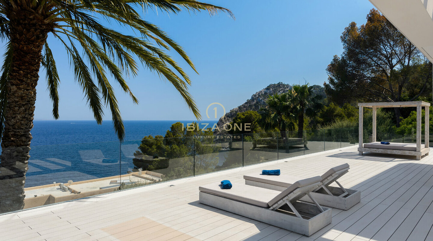 Villa in zweiter Meereslinie auf Ibiza in Es Cubells zu verkaufen, Ibiza - Villa in zweiter Meereslinie auf Ibiza in Es Cubells zu vermieten, Ibiza