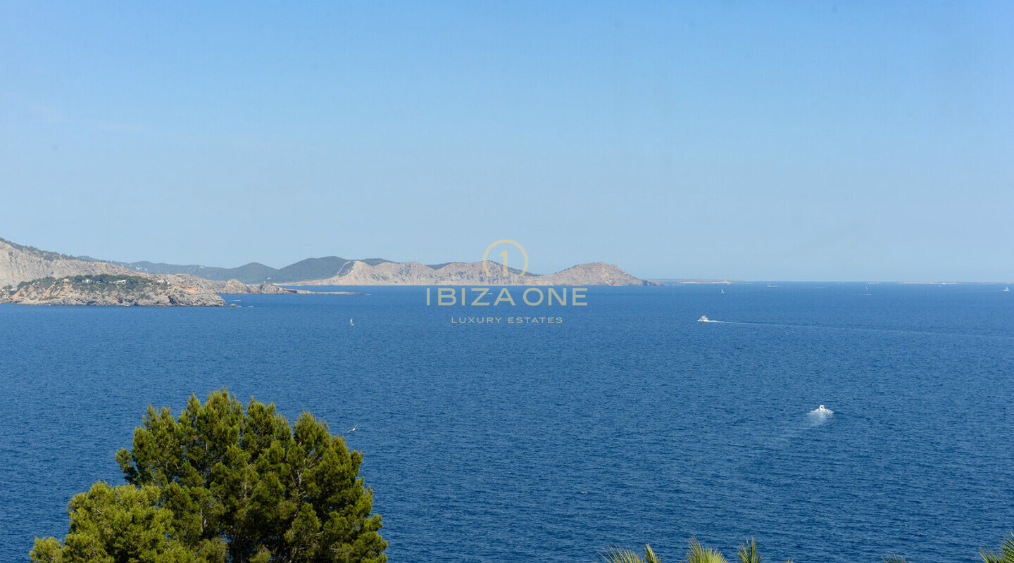Villa en segunda línea de mar Ibiza en Es Cubells en venta, Ibiza - Villa en segunda línea de mar Ibiza en Es Cubells en alquiler, Ibiza